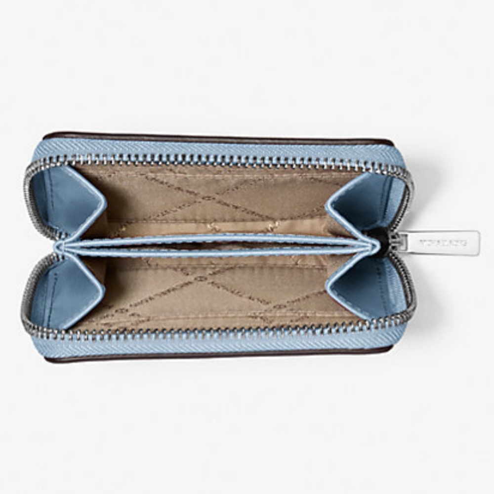 MICHAEL KORS Jet Set Medium Distressed Zip Around Card Case
Cornflower
NWT - Picture 4 of 16